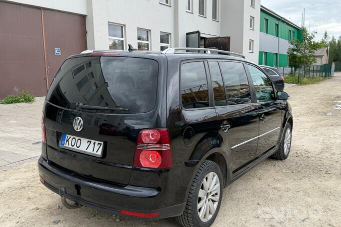 Volkswagen Touran 1 generation [restyling] Minivan 5-doors
