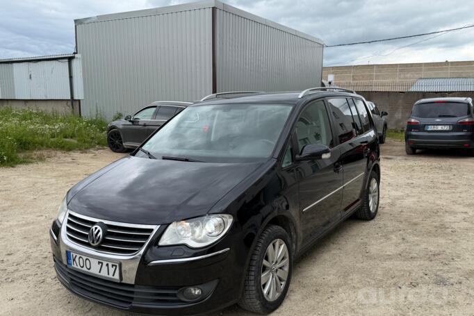 Volkswagen Touran 1 generation [restyling] Minivan 5-doors