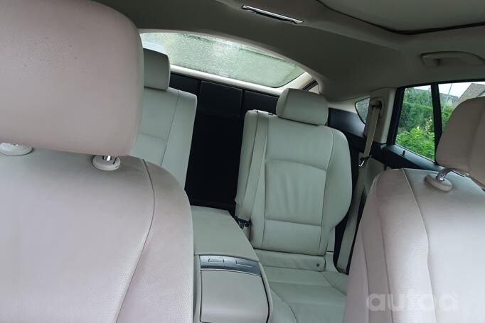BMW 5 Series F07/F10/F11 Gran Turismo liftback
