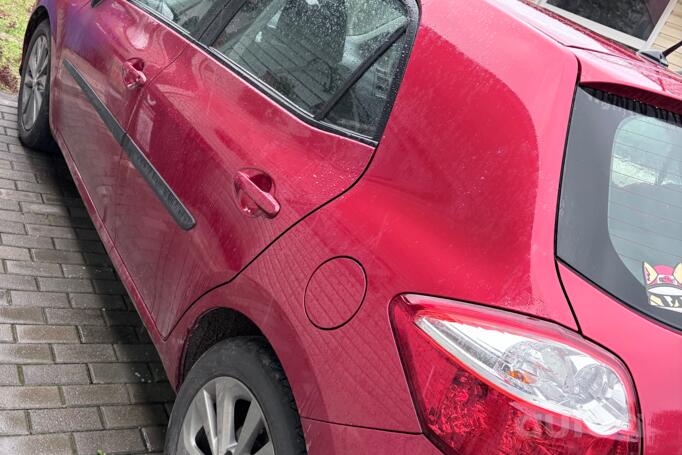 Toyota Auris 1 generation [restyling] Hatchback 5-doors