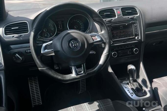 Volkswagen Golf 6 generation Hatchback 5-doors