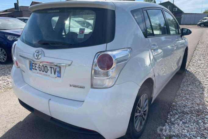 Toyota Verso 3rd generation (Facelift)