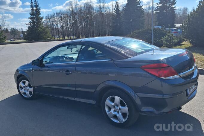Opel Astra H Hatchback
