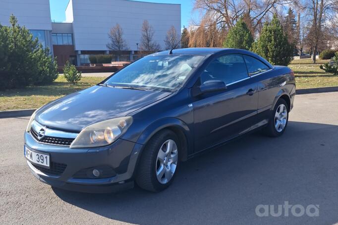 Opel Astra H Hatchback
