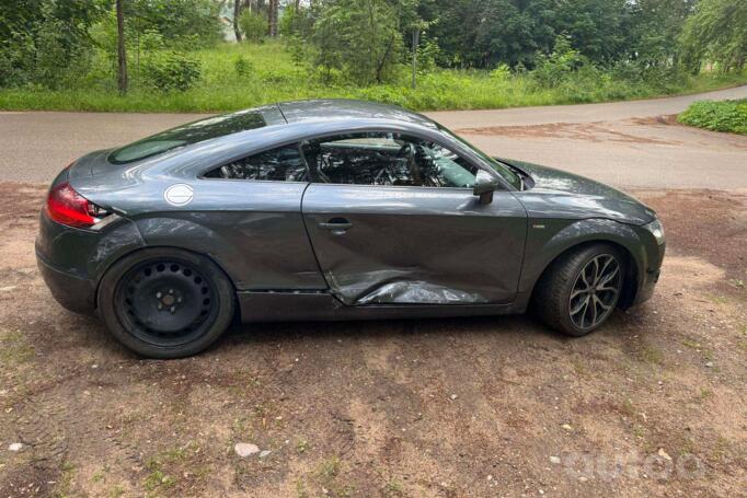 Audi TT 8J Coupe 2-doors