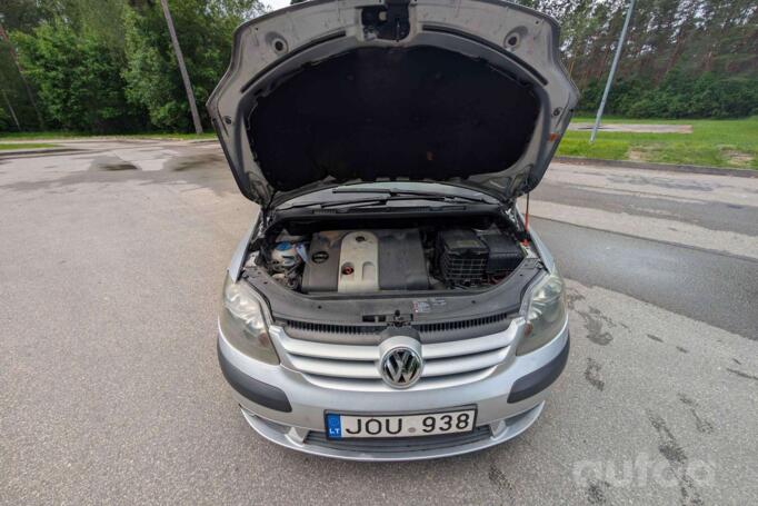 Volkswagen Golf Plus 1 generation
