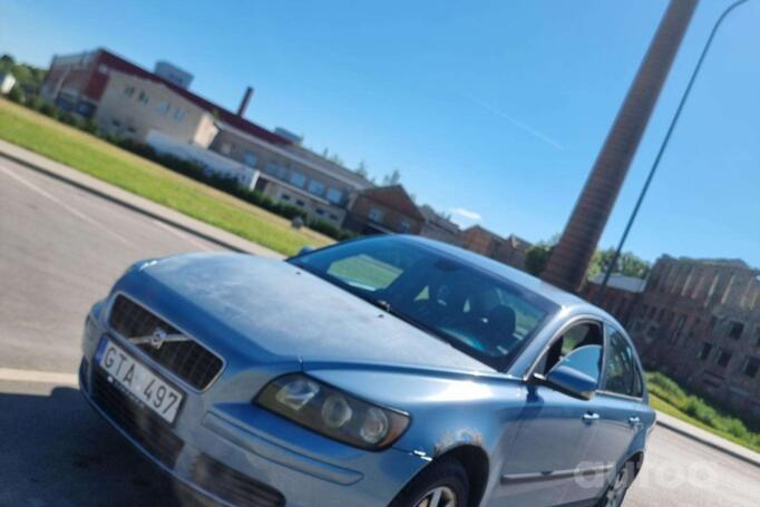 Volvo S40 2 generation Sedan