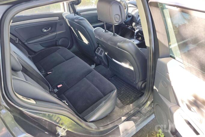 Renault Laguna 3 generation Grandtour wagon