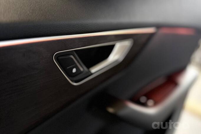 Audi Q8 1 generation Crossover