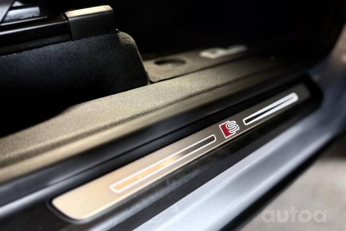 Audi Q8 1 generation Crossover