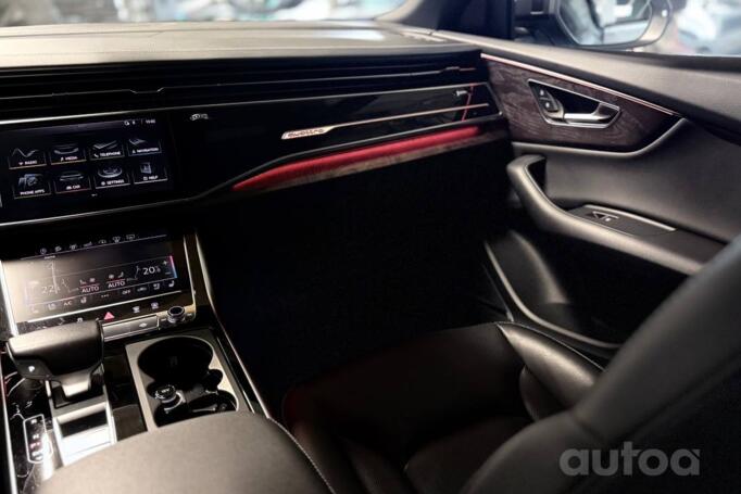 Audi Q8 1 generation Crossover