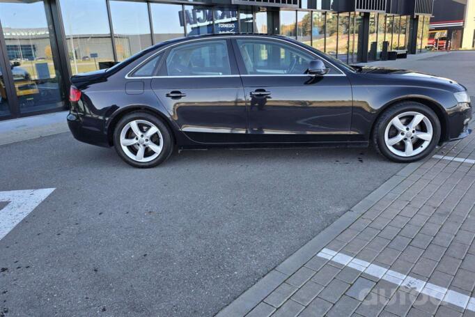 Audi A4 B8/8K Sedan 4-doors