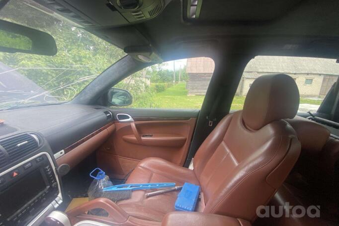 Porsche Cayenne 957 [restyling] Crossover 5-doors