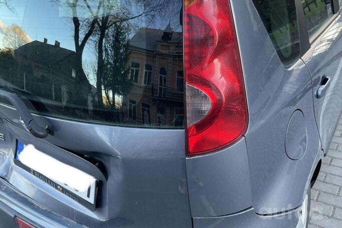 Nissan Note E11 [restyling] Hatchback