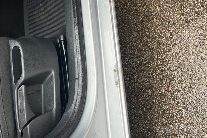Skoda Octavia 2 generation [restyling] Liftback 5-doors