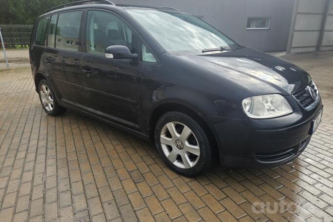 Volkswagen Touran 1 generation Minivan