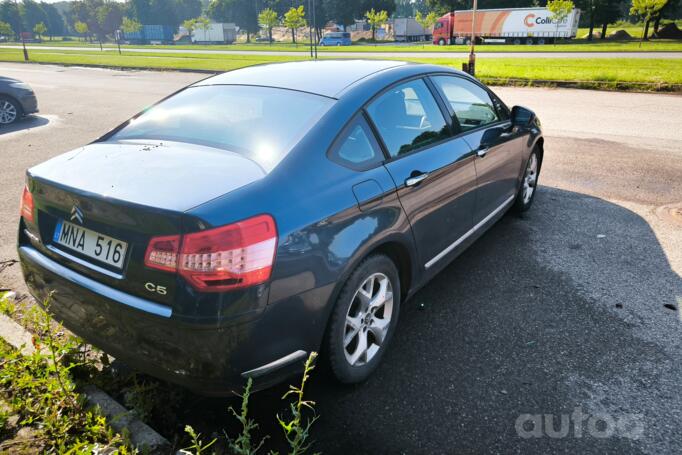 Citroen C5 2 generation Sedan