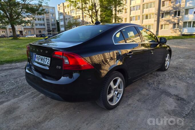Volvo S60 2 generation Sedan