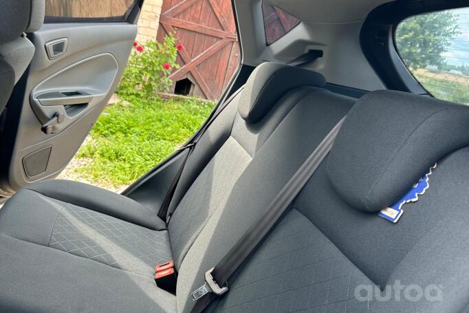 Ford Fiesta 5 generation [2th restyling] Hatchback