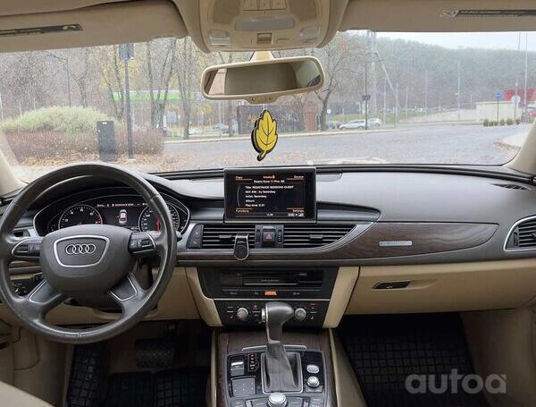 Audi A6 4G/C7 Sedan