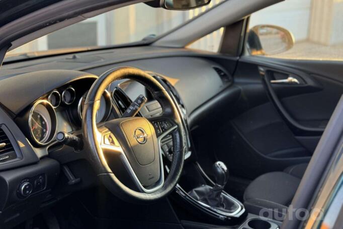 Opel Astra K wagon