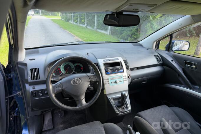 Toyota Corolla Verso 1 generation [restyling] Minivan