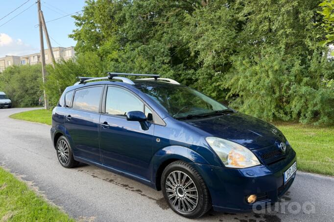 Toyota Corolla Verso 1 generation [restyling] Minivan