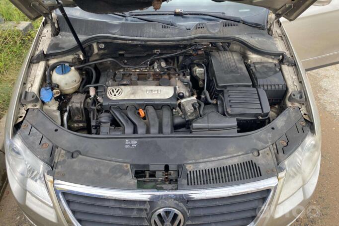 Volkswagen Passat B6 Sedan 4-doors