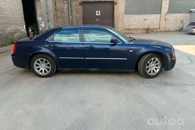 Chrysler 300C 1 generation Sedan 4-doors