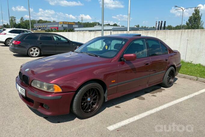 BMW 5 Series E39 Sedan 4-doors
