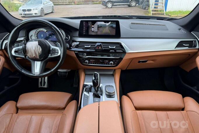 BMW 5 Series G30 Touring wagon