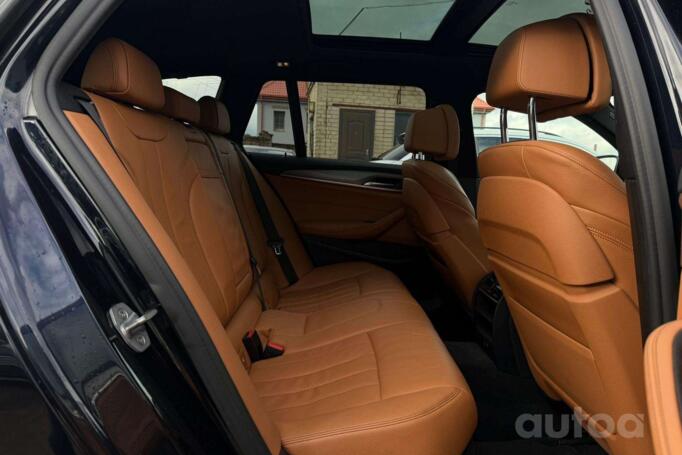 BMW 5 Series G30 Touring wagon
