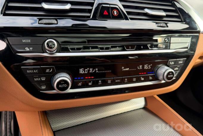 BMW 5 Series G30 Touring wagon