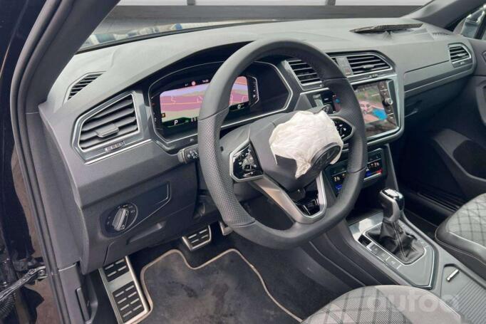 Volkswagen Tiguan 2 generation Crossover 5-doors