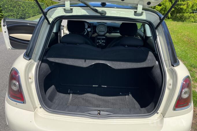 Mini Cooper R56 Hatchback