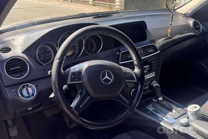 Mercedes-Benz C-Class W204/S204/C204 [restyling] wagon 5-doors