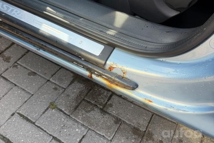 Opel Astra H [restyling]