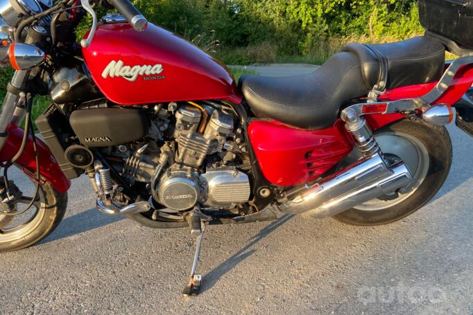 Honda VF