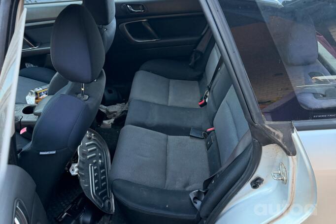 Subaru Legacy 4 generation wagon