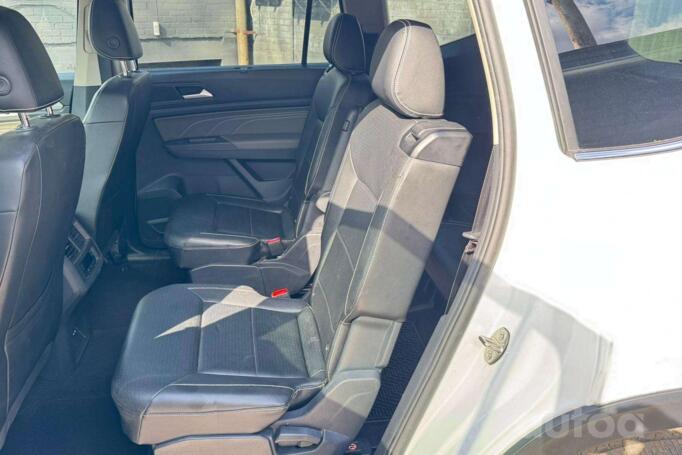 Volkswagen Atlas 1 generation