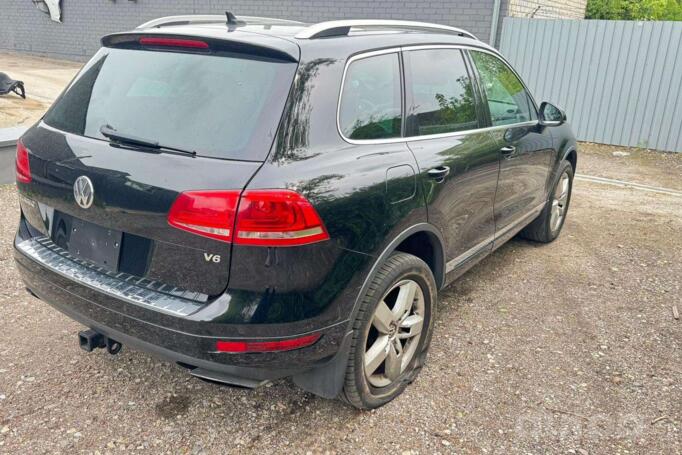 Volkswagen Touareg 2 generation Crossover