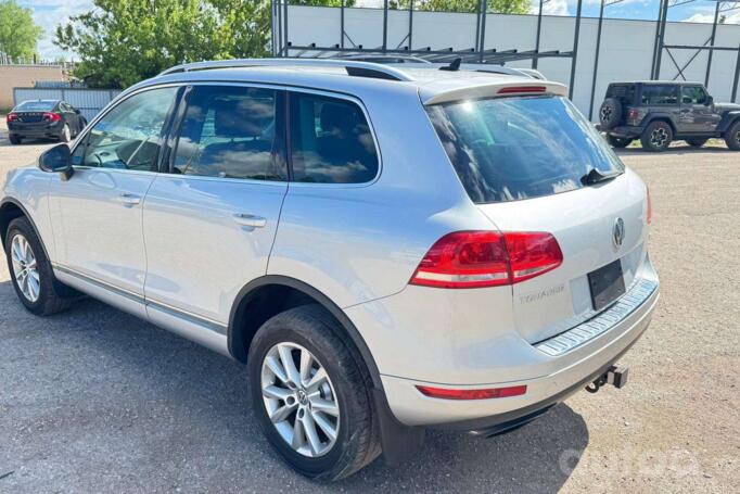 Volkswagen Touareg 2 generation Crossover