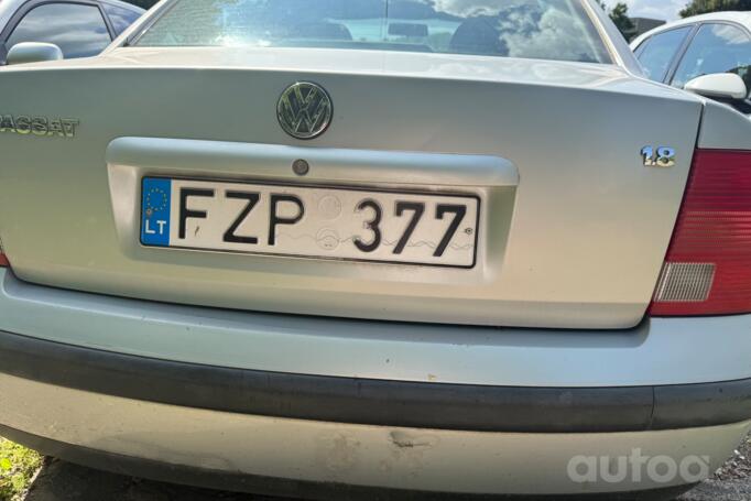 Volkswagen Passat B5 Sedan 4-doors