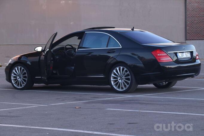 Mercedes-Benz S420 2007