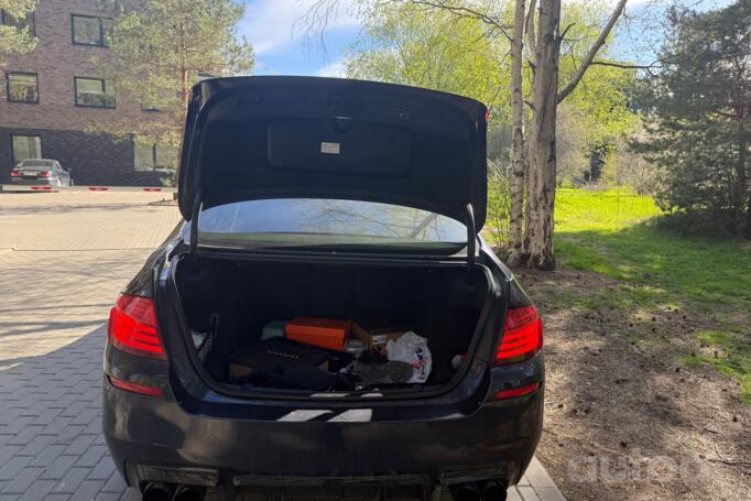 BMW 5 Series F07/F10/F11 Sedan