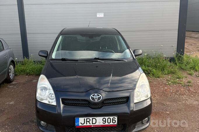Toyota Corolla Verso 1 generation [restyling] Minivan