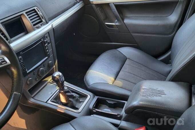 Opel Vectra C [restyling] wagon 5-doors