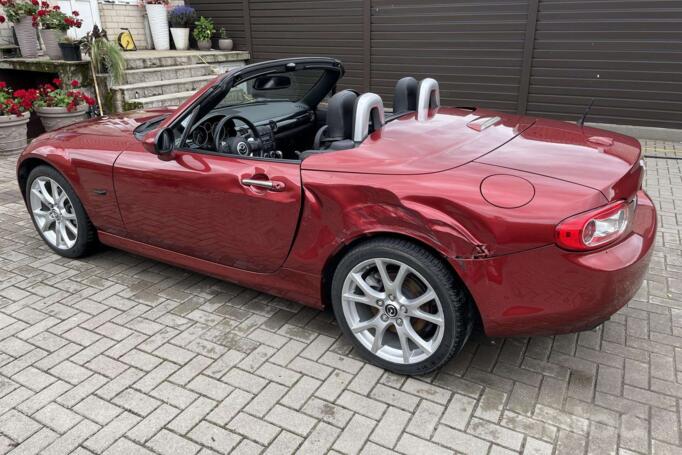 Mazda MX-5 NC [2th restyling] Hardtop roadster 2-doors