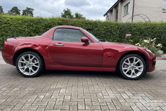 Mazda MX-5 NC [2th restyling] Hardtop roadster 2-doors