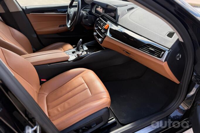 BMW 5 Series G30 Touring wagon